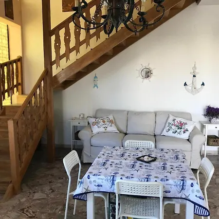 Agata * פונטנה ביאנקה